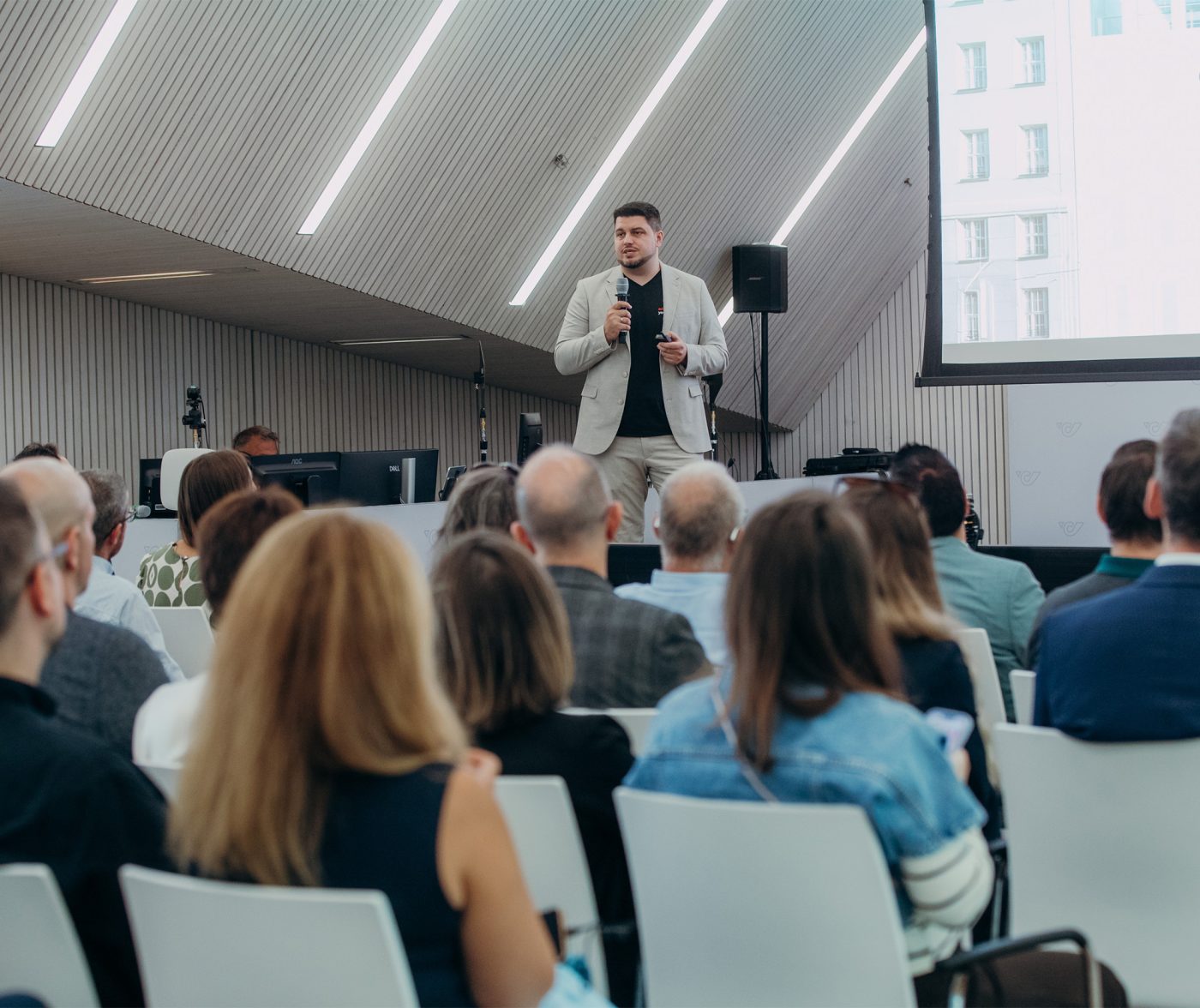 adverserve Business Breakfast